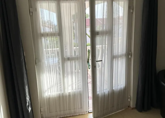 Apartman J&b *