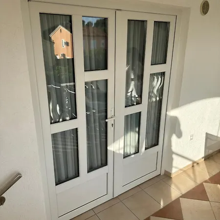 Apartman J&b * Vir