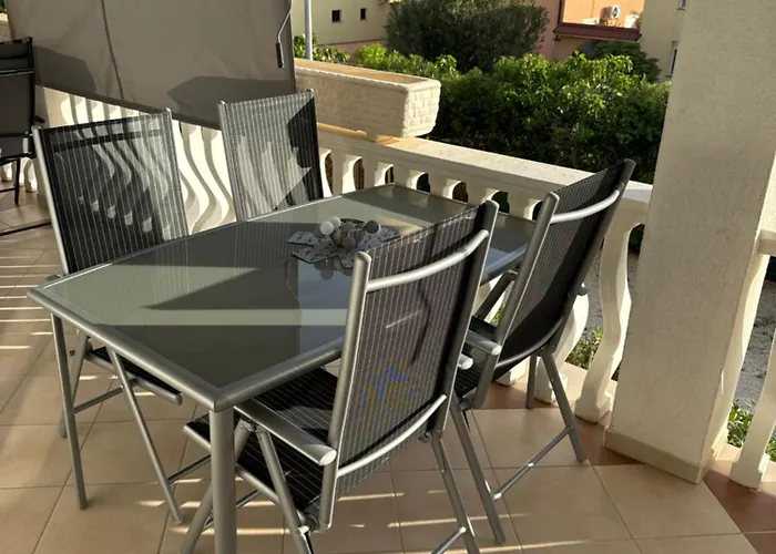 Διαμέρισμα J&b